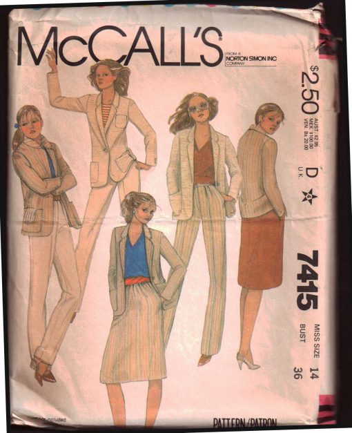 McCalls 7415